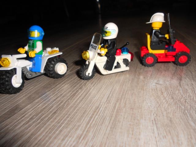 Photo LOT LEGO : MOTO, VOITURE, QUAD image 2/2