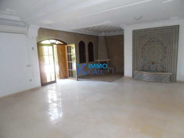 Photo Luxueuse villa de 460 m² à vendre située à Hay Riad image 2/6