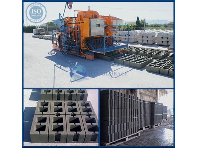 Photo Machine de parpaing OTT4.2D brique agglos bloc beton pave bordure TURQUIE image 2/3