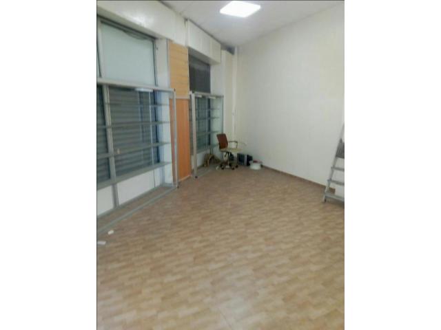 Photo magasin bien placé sarout image 2/6