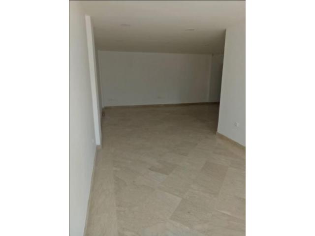 Photo MAGASIN  QUARTIER BVD D ANFA image 2/4