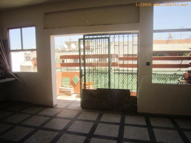 Photo Magnifique appartement avec terrasse en vente à Agdal image 2/6