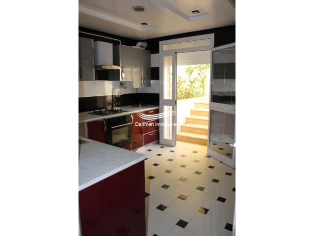 Photo Magnifique Appartement occupe le Réez de chausser à vendre image 2/6