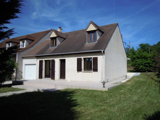 Photo Magnifique masion avec grand jardin, garage,terrasses image 2/3