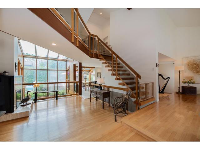 Photo Magnifique propriété au design architectural exclusif à Brossard (Quebec) image 2/6