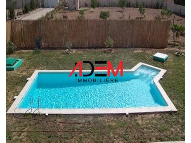 Photo Maison de campagne sur un terrain de 2000 m² avec piscine image 2/5