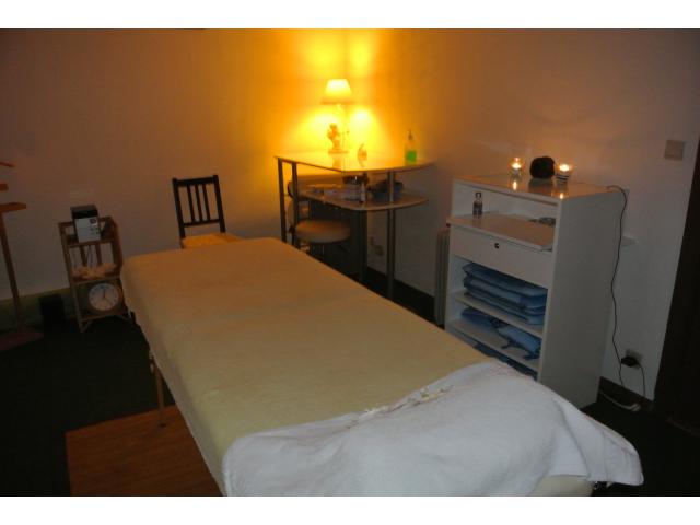 Photo massage californien relaxant harmonisant image 2/3