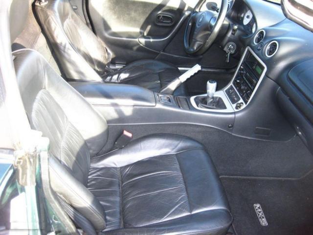 Photo Mazda MX-5 NB 1,6 110cv image 2/3