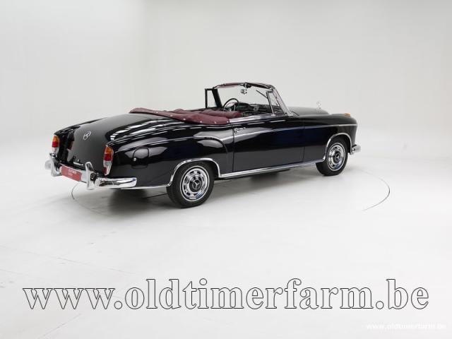 Photo Mercedes-Benz 220 S Ponton Cabriolet '59 CH9004 image 2/6