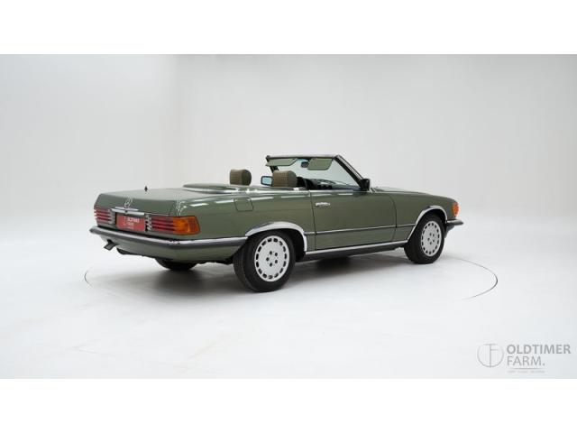 Photo Mercedes-Benz 280 SL '83 CH3696 image 2/6