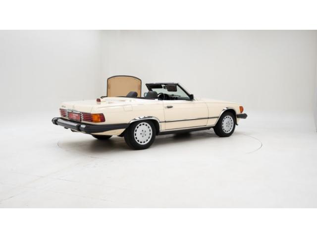 Photo Mercedes-Benz 560 SL '86 CH7464 image 2/6