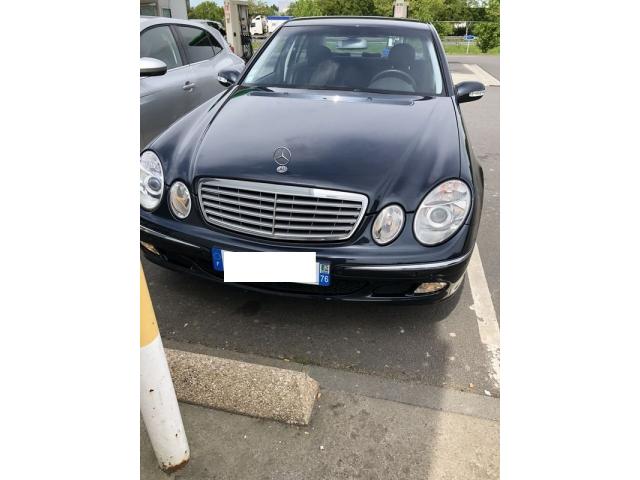 Photo Mercedes-Benz Classe E 270 Élégance image 2/3