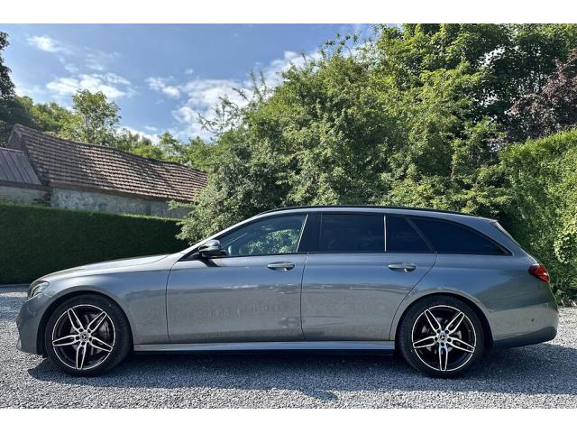 Photo Mercedes-Benz E 200 Break 2.0i AMG Line - 01 2019 image 2/6