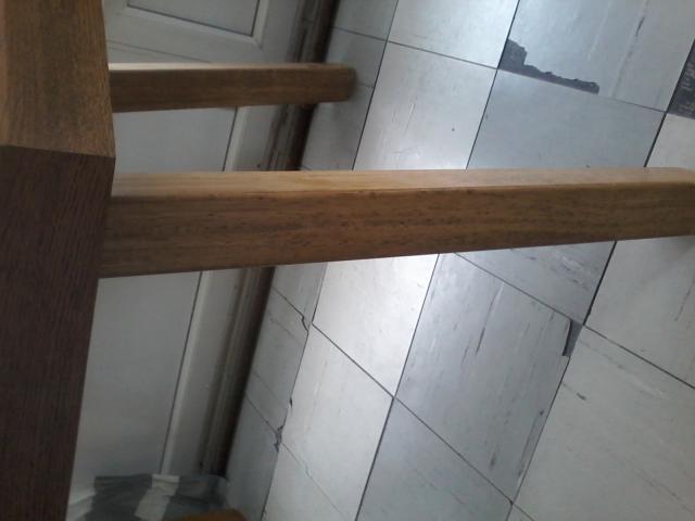 Photo Meuble avec table image 2/5