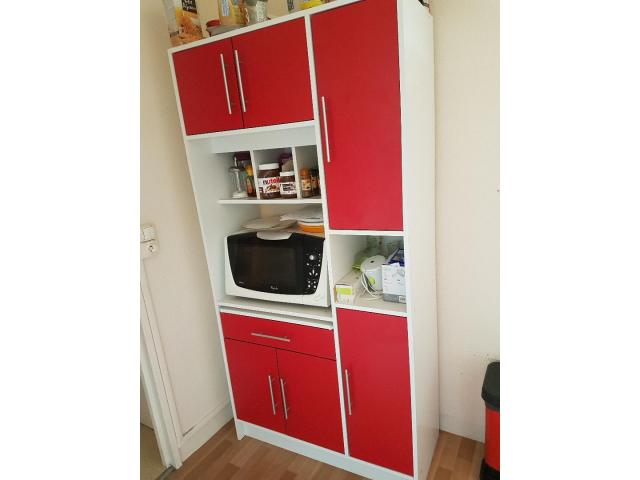 Photo MEUBLES DE CUISINE: DEUX MEUBLES BAS ET UN BUFFET DESSERTE occasion image 2/3