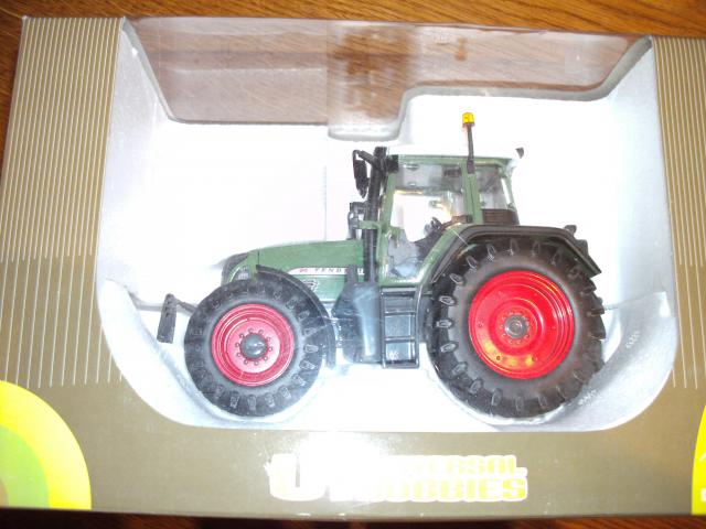 Photo Miniature Tracteur Fendt 818 image 2/6