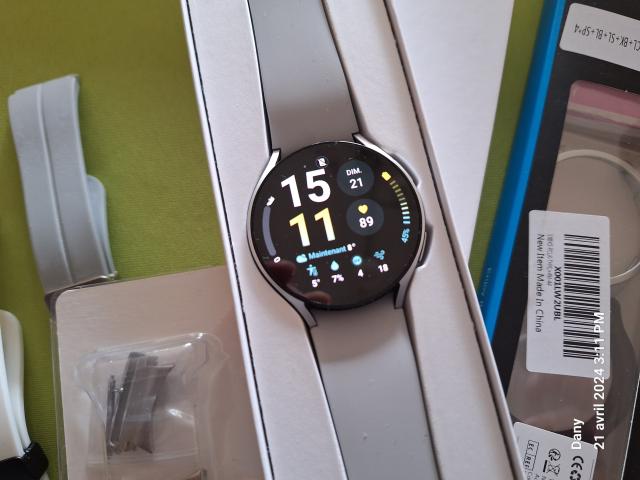 Photo Montre Cardio GPS Samsung Galaxy watch 6 (44mm) image 2/6
