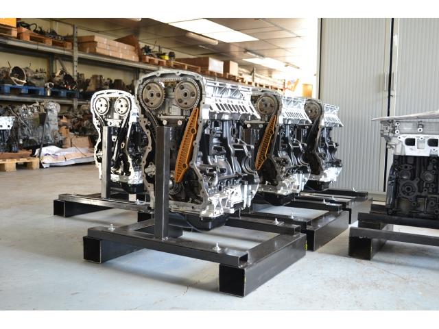 Photo moteur citroen jumper 2.2 hdi 4h03 image 2/3