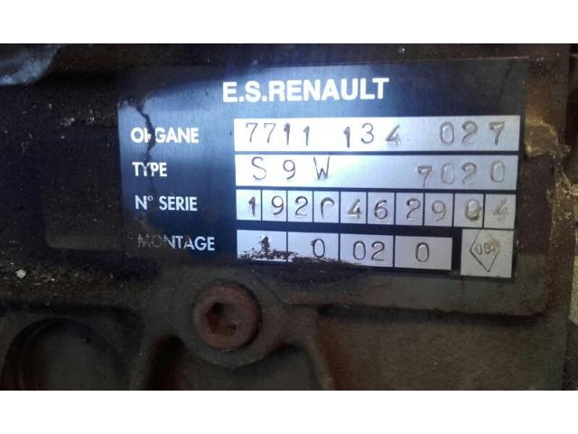 Photo Moteur Renault master 2,8 dti - s9w702 image 2/2