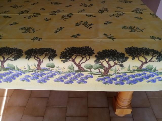 Photo nappes et rideaux image 2/6
