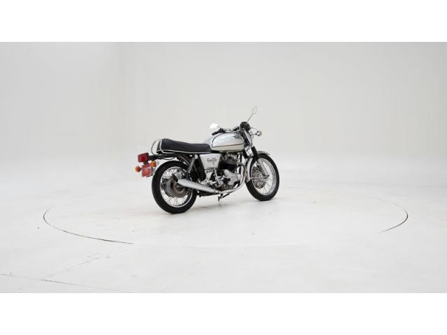 Photo Norton Commando 850 '75 CH30294 image 2/6