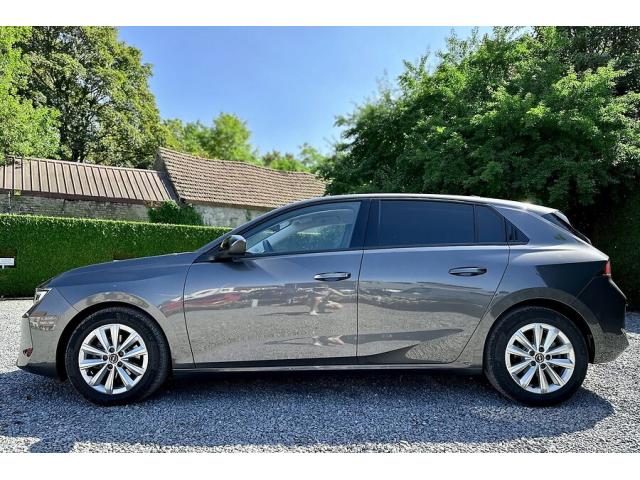 Photo Opel Astra 1.2 Turbo Business Aut. - 01 2023 image 2/6