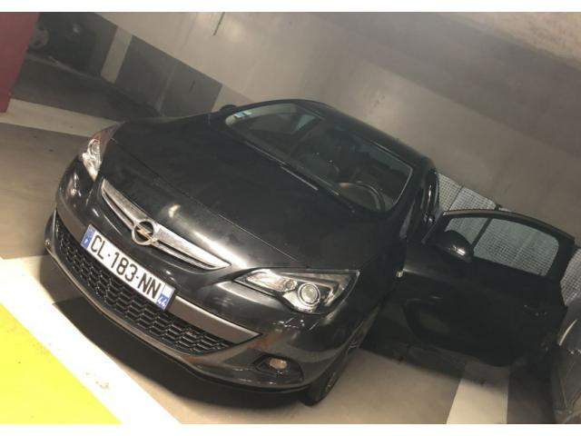 Photo Opel astra GTC image 2/3