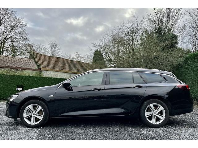 Photo Opel Insignia Sport Tourer 2.0d Bus. Elegance Aut. - 10 2021 image 2/6