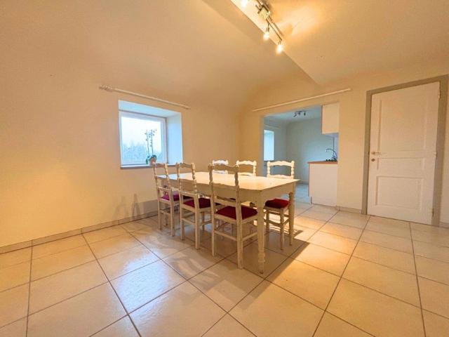 Photo Paliseul : bel appartement - duplex, 2 chambres, à louer. image 2/6