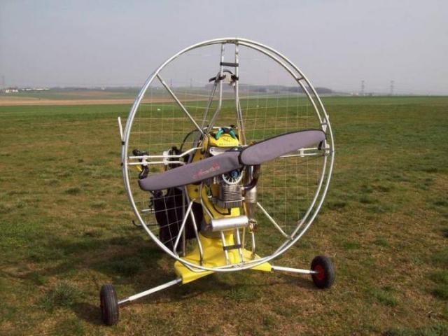 Photo Paramoteur biplace Wheely 2+chariot+voile ( Adventure ) image 2/3