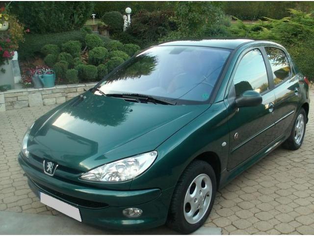 Photo Peugeot 206 1.4LLL HDI 70 CH image 2/3