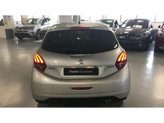 Photo Peugeot 208 gris 1.6  120ch GT Line S&S 3p 2017 image 2/2