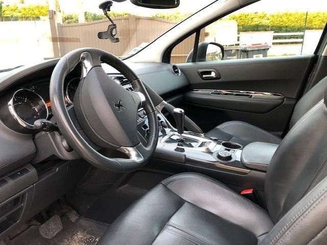 Photo Peugeot 3008 1.6 HDI115 FELINE image 2/3