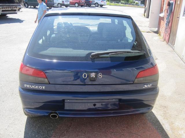 Photo Peugeot 306 1.9D turbo en parfait etat image 2/3