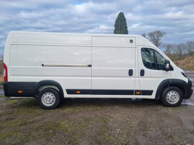Photo Peugeot Boxer L4 2021 2.2hdi 140cv Gps Airco Cruise Camera. image 2/6