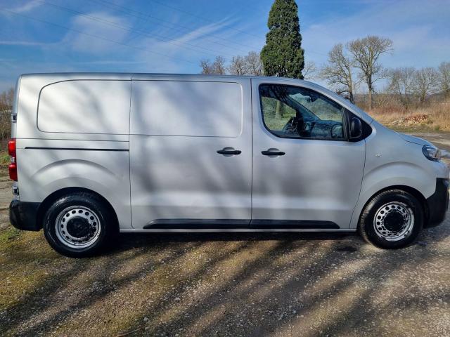 Photo Peugeot Expert Gris 2018 1.6hdi 95cv 3places Gps Ac Cruise.. image 2/6