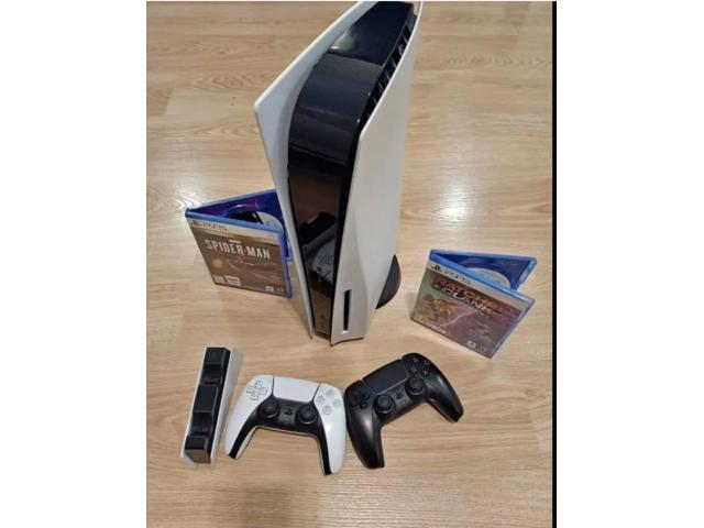 Photo PlayStation 5 en bon état image 2/2
