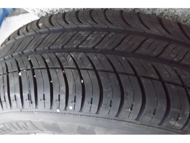 Photo PNEU MICHELIN 195/65 R15 image 2/3