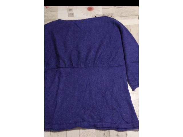 Photo Pullover violet Benetton comme neuf image 2/3