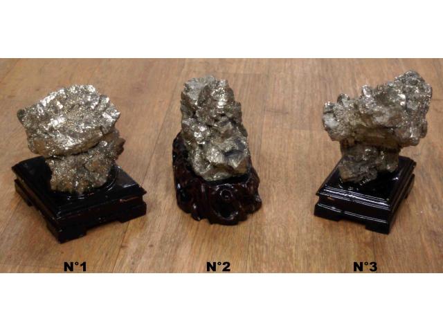 Photo pyrite de fer - H: 18 à 20 cm image 2/2