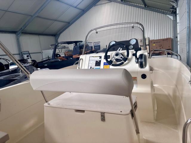 Photo QUICKSILVER ACTIV 505 image 2/5
