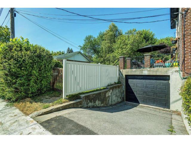 Photo RARETÉ ! Duplex semi-commercial côte-à-côte Occ. Double (Montreal, Quebec) image 2/6