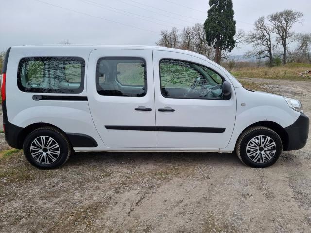 Photo Renault Kangoo 6/2019 Double Cabine 108127KM 1.5dci 90cv EU6 image 2/6