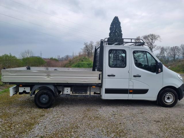 Photo Renault Master benne pick up double cabine 7places 2017 2.3d image 2/6