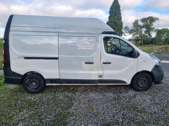 Photo Renault Trafic L2H2 11/2017 EURO6 1.6DCI 125CV AIRCO CRUISE image 2/6