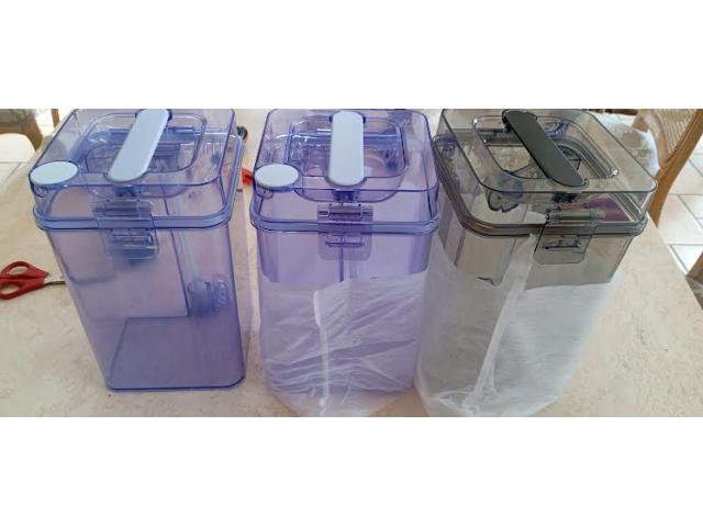 Photo Reservoir pour robot yeedi image 2/2