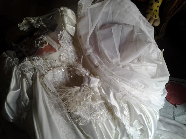 Photo robe de mariée image 2/2