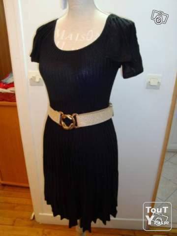 Photo Robe noir brillant - Marque Mango - NEUVE image 2/3