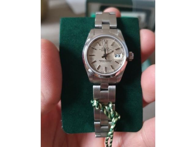 Photo Rolex Oyster Perpetual lady date image 2/3