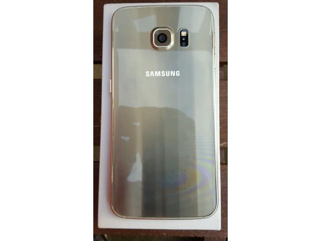 Photo Samsung Galaxie S6 Edge 32 Go image 2/4